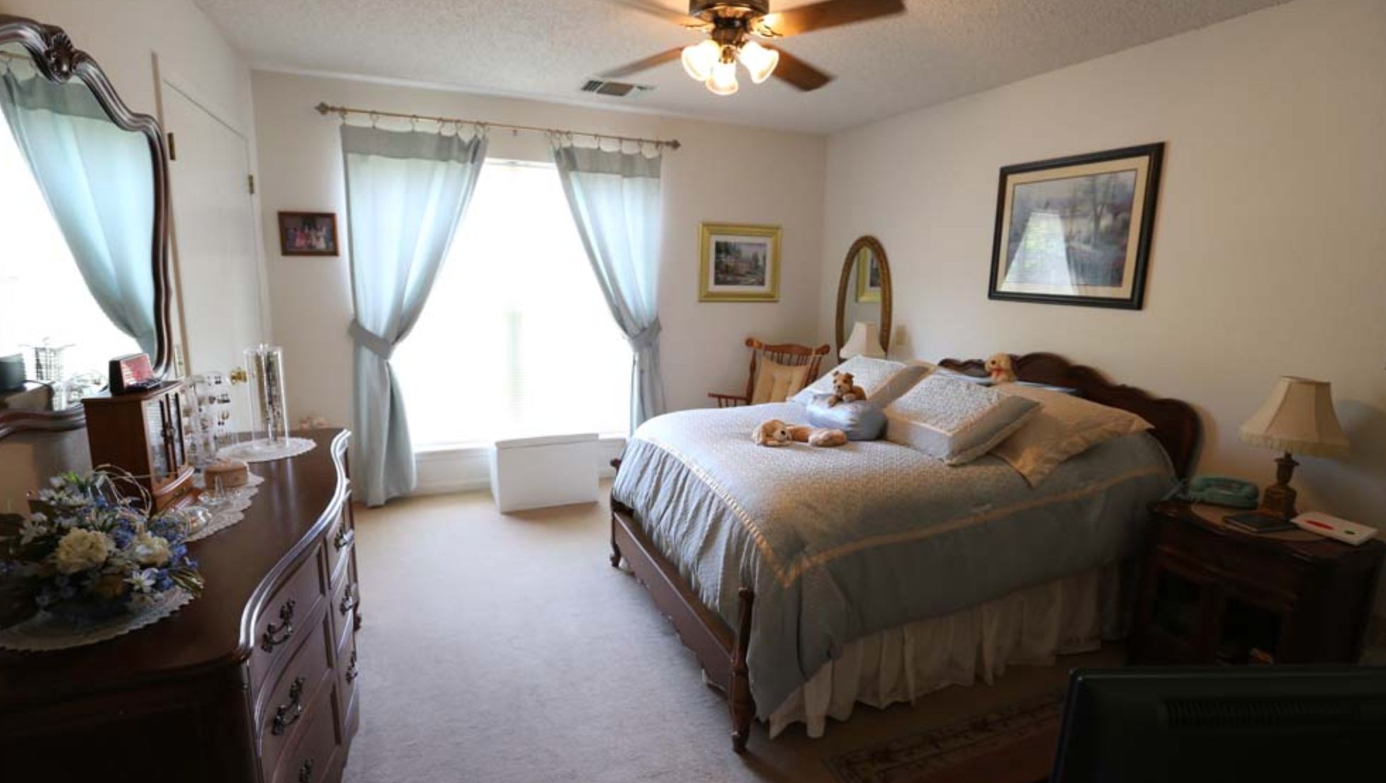 Wisteria Place 1