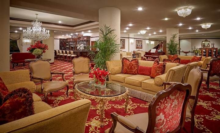 The Palace Royale 2