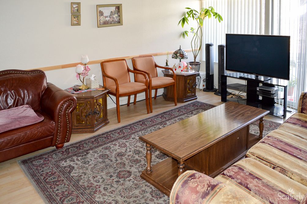 Rose Guest Home 4