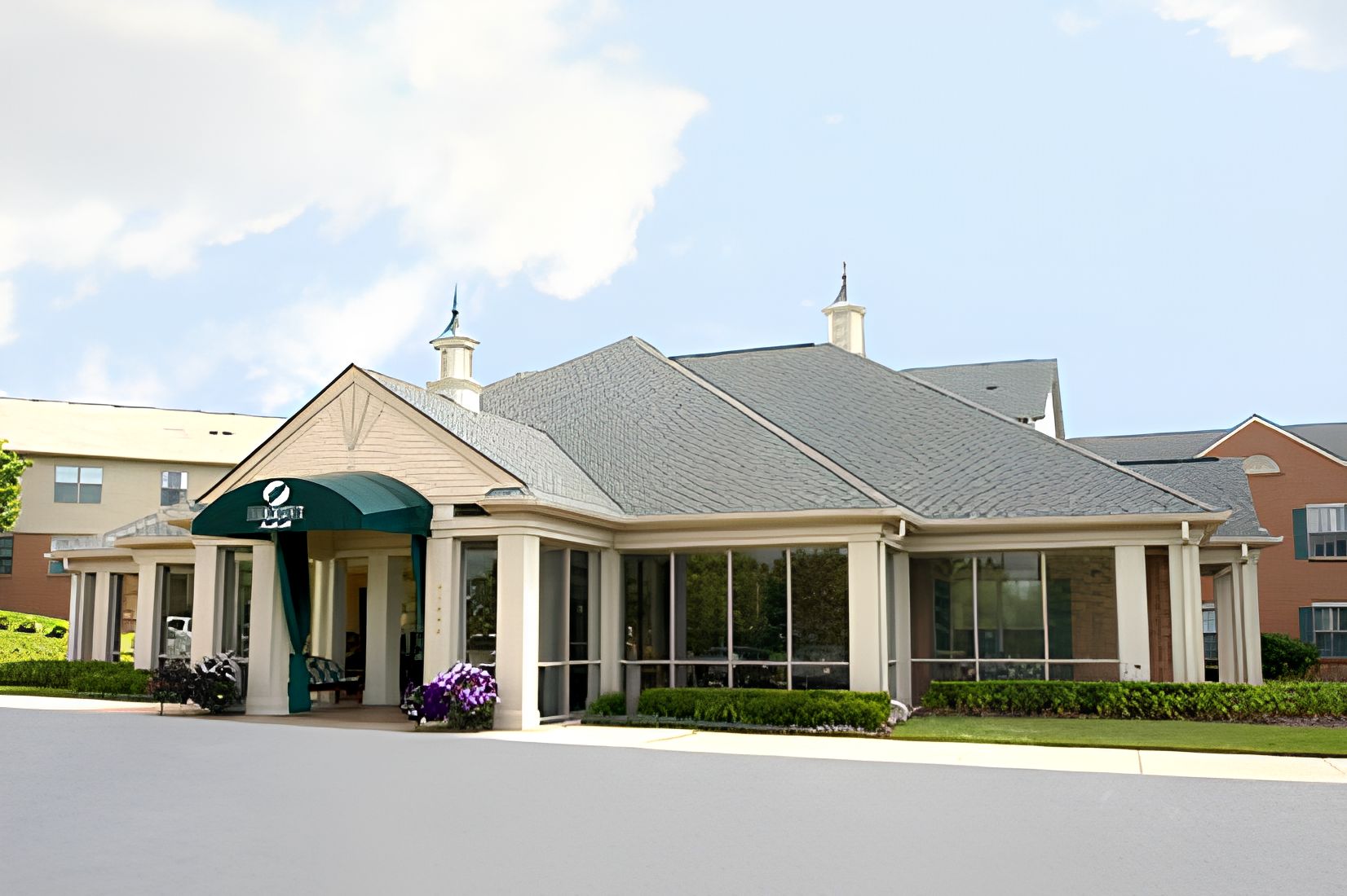 Oakmont Livonia 3