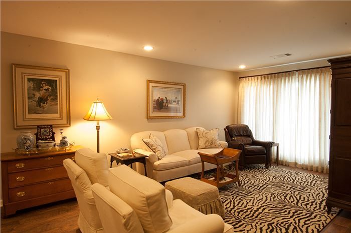 The Chateau Girardeau 4