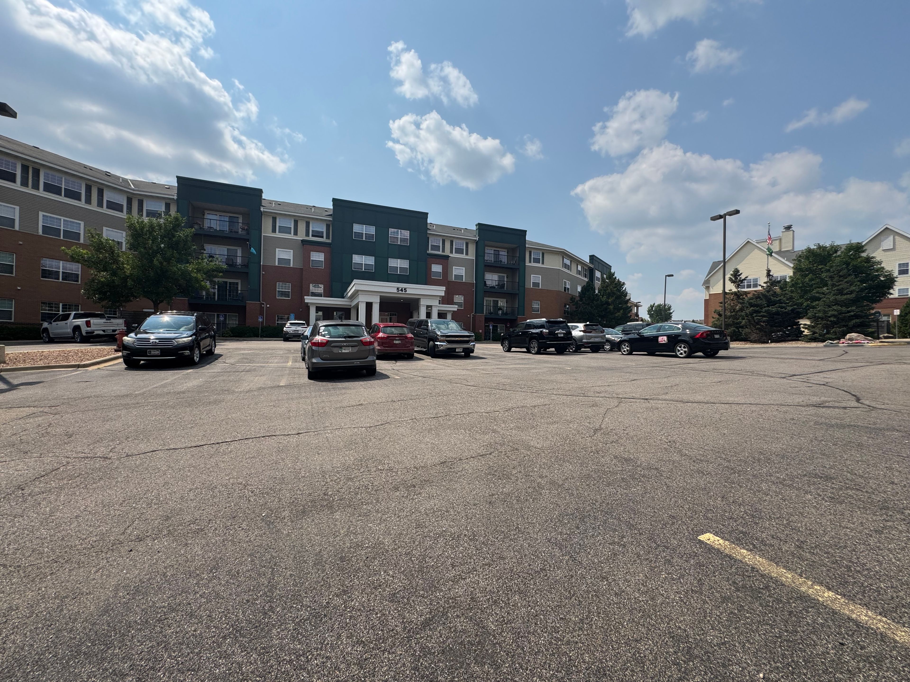 Summerwood Of Chanhassen 1