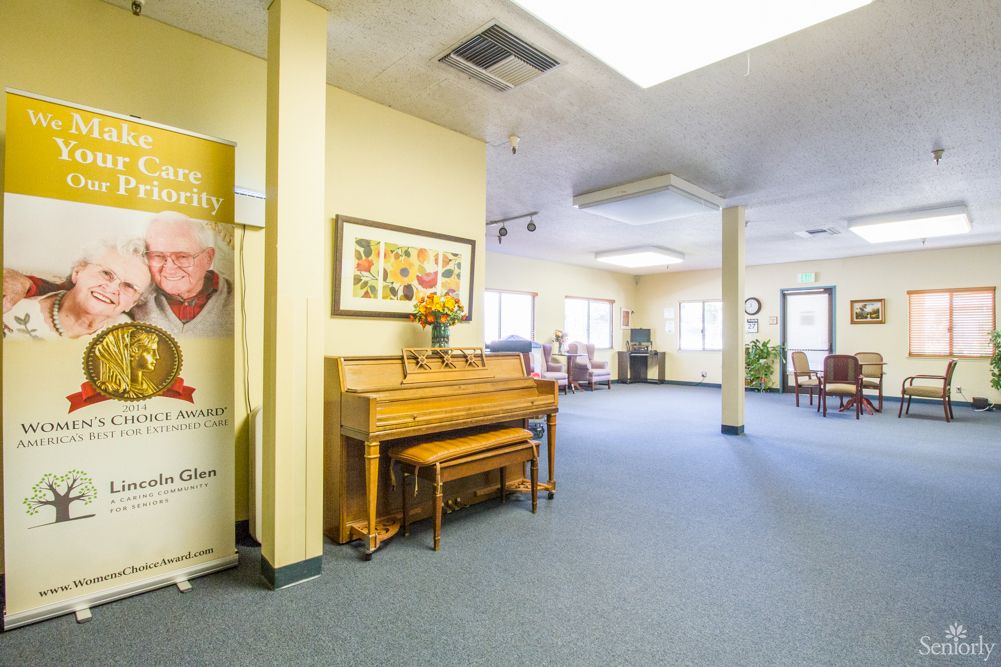 Lincoln Glen Skilled Nursing 4