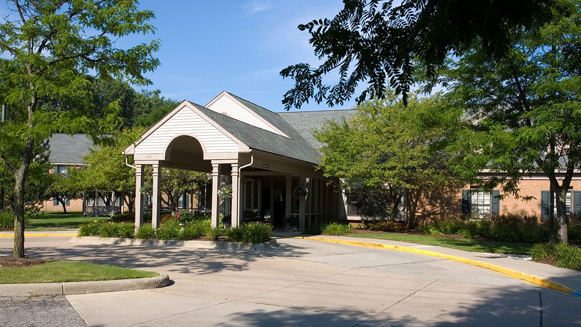 Oakmont Livonia 1