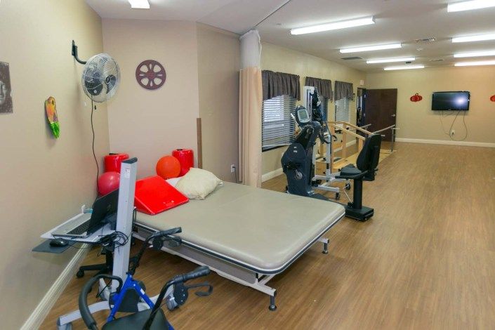 Legend Oaks Healthcare and Rehabilitation West San Antonio 2