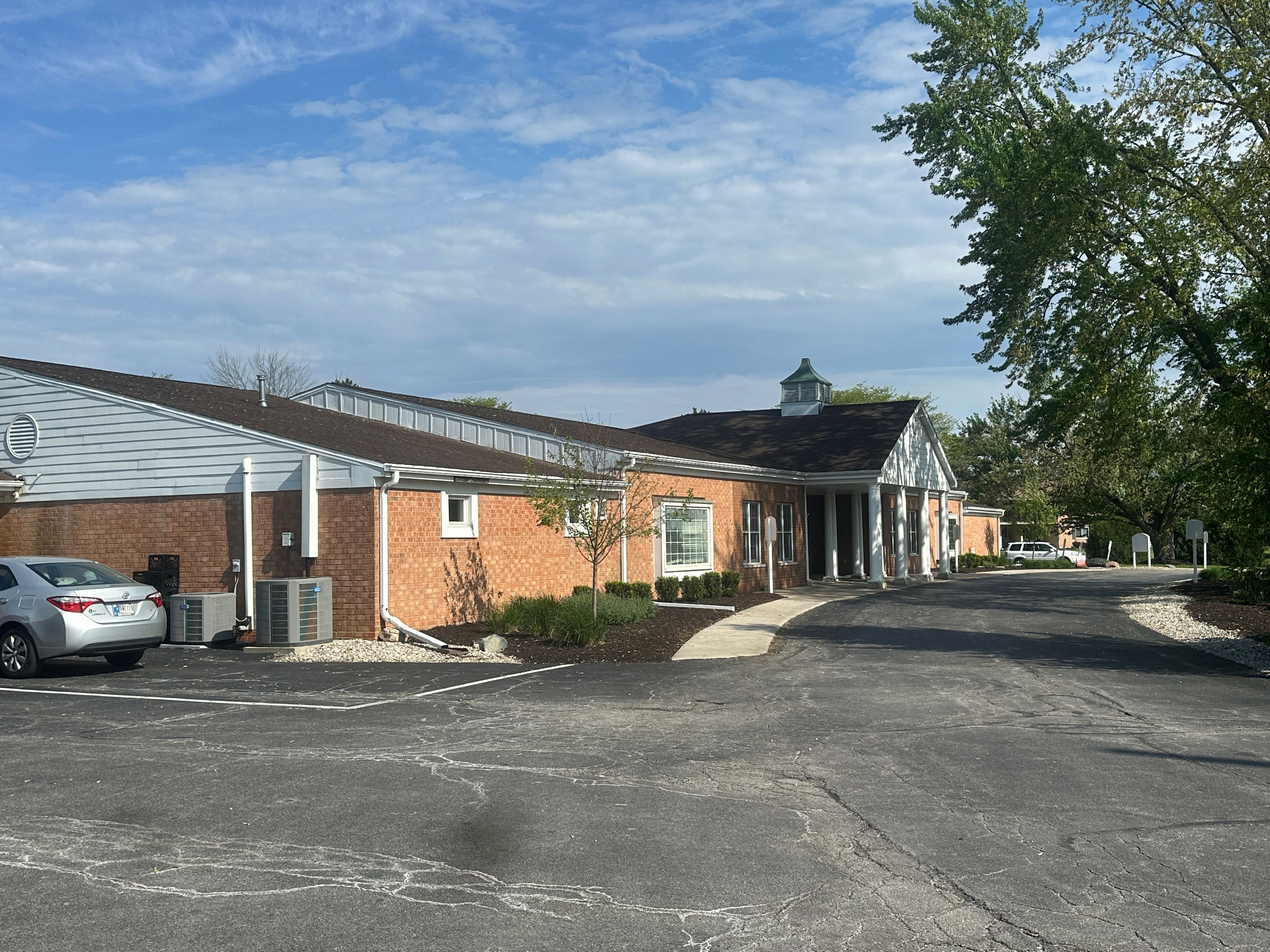 Glenbrook Rehabilitation & Skilled Nursing Center 4