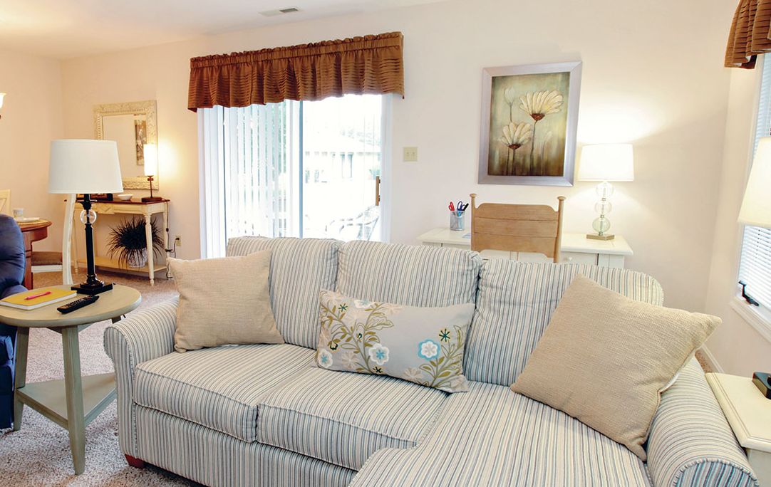 Commonwealth Senior Living At Farnham 3