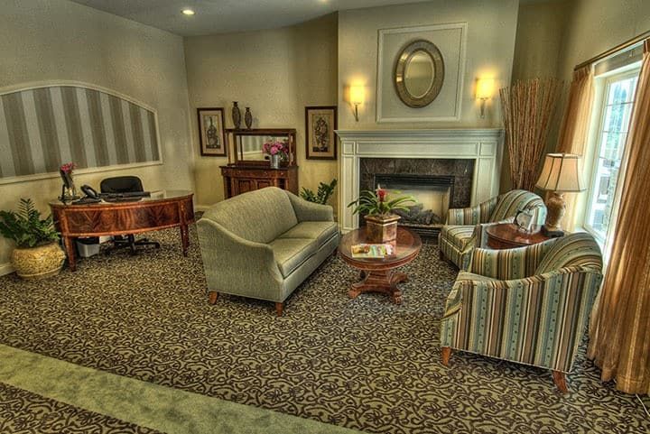 Chateau At Bothell Landing Retirement Community 1