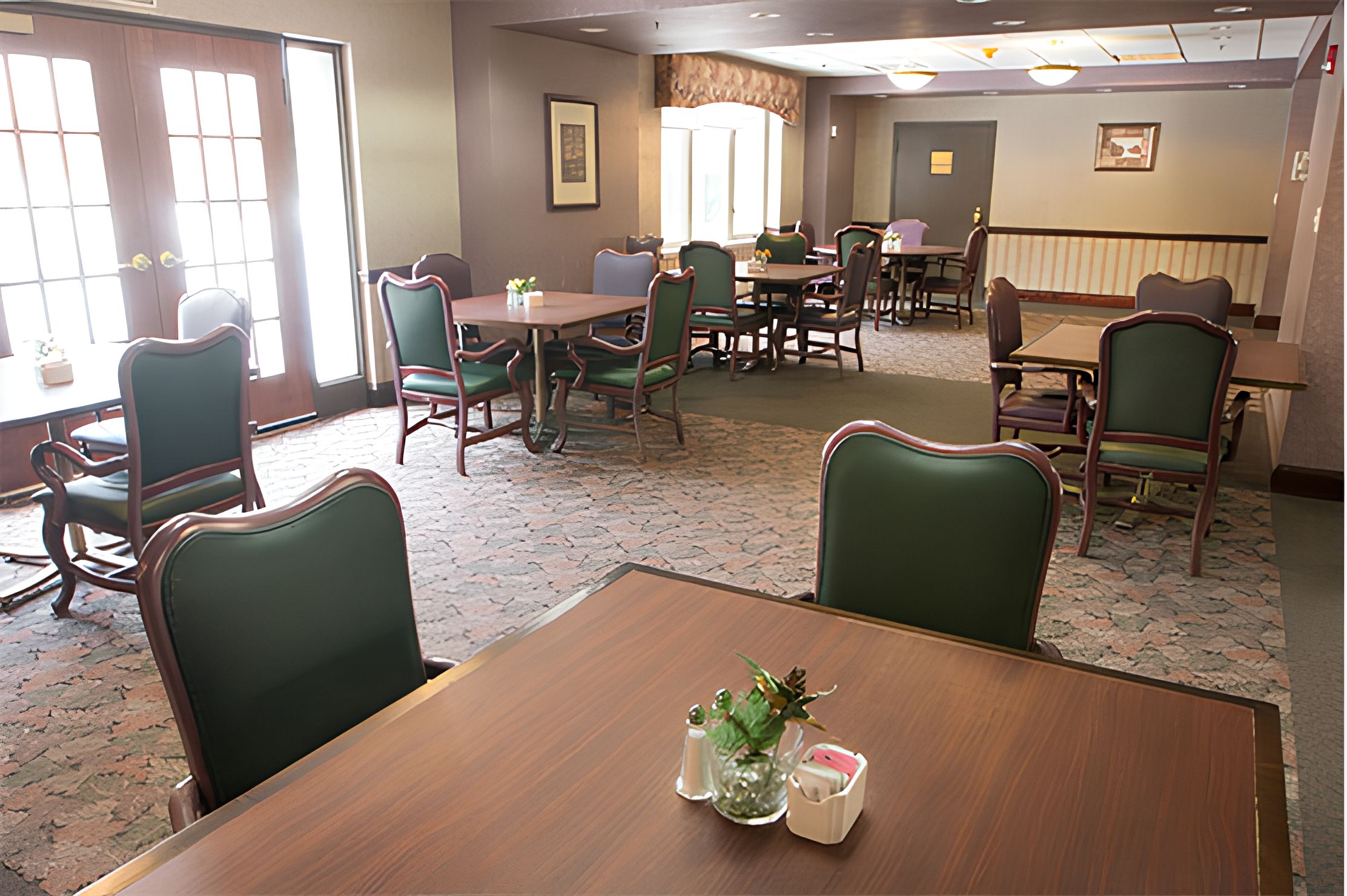 Solon Pointe At Emerald Ridge 4