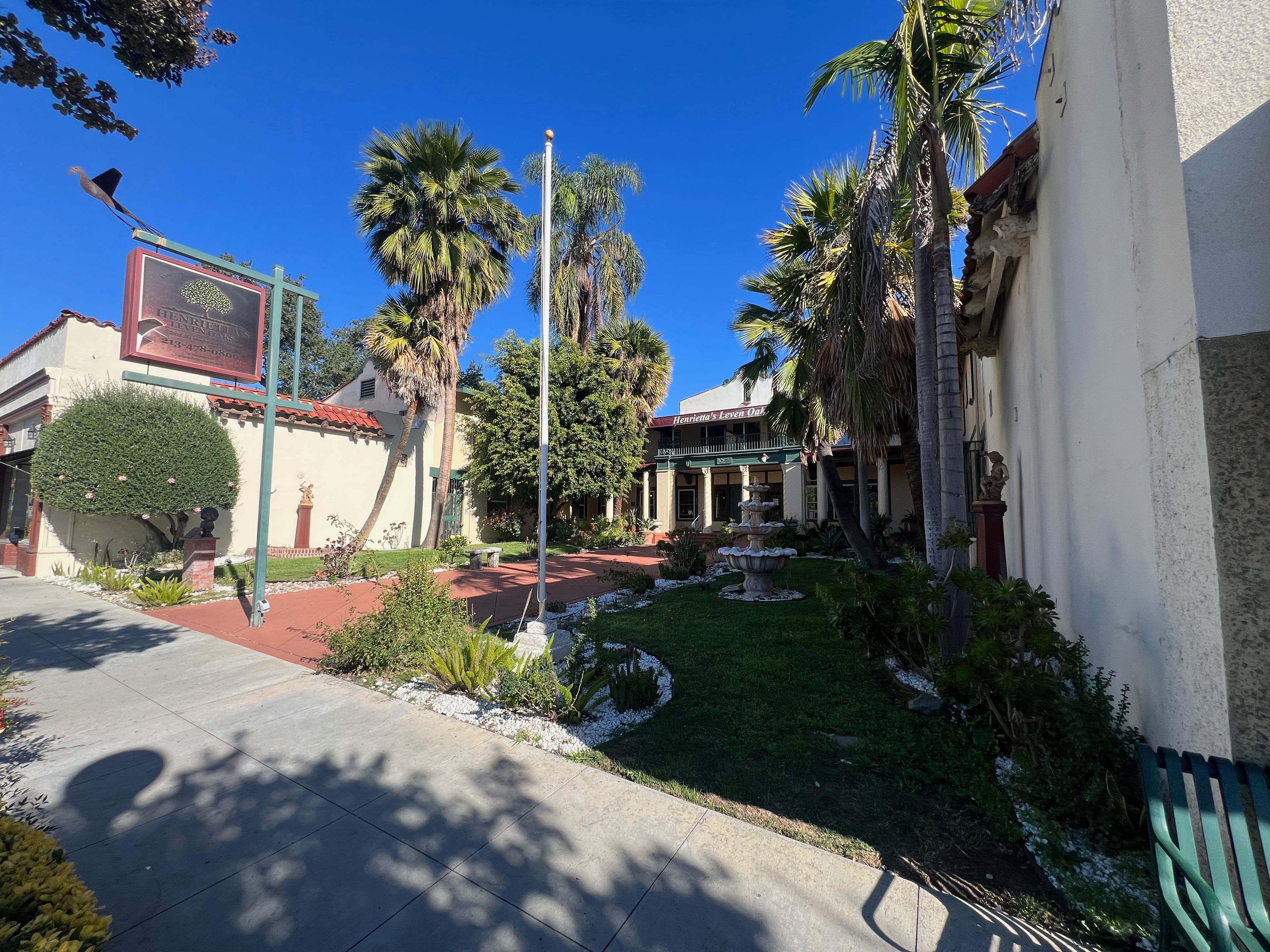 Henrietta's Leven Oaks By Serenity Care Health 1