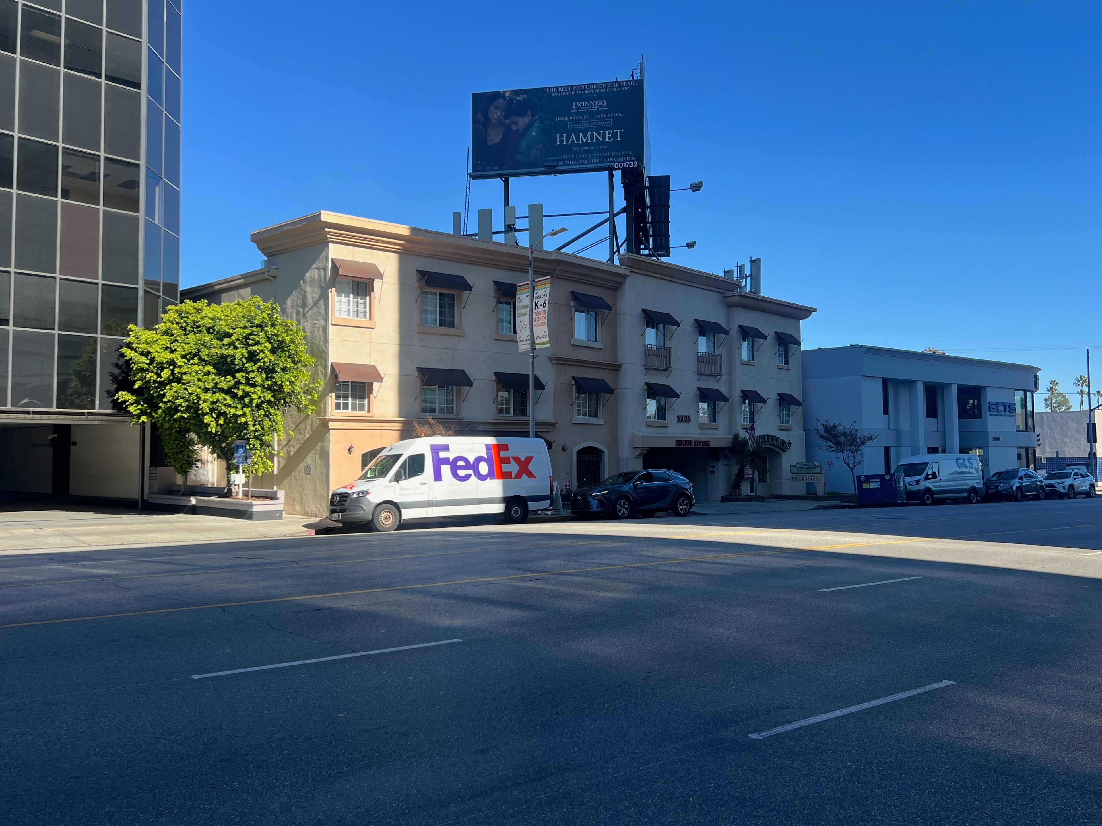 Encino Terrace Senior Living 1