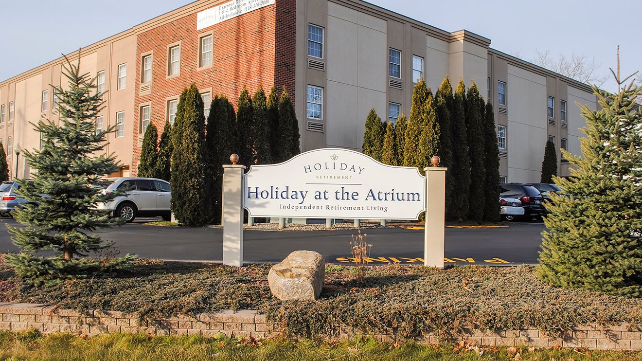 Holiday At The Atrium 2