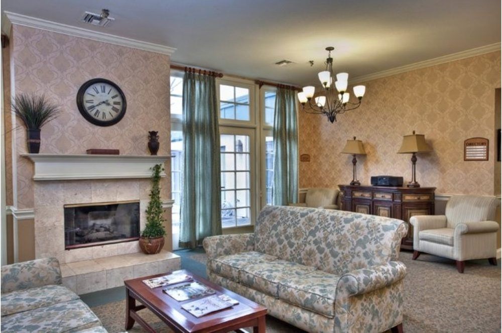 Walnut Creek Skilled Nursing & Rehabilitation Center 4