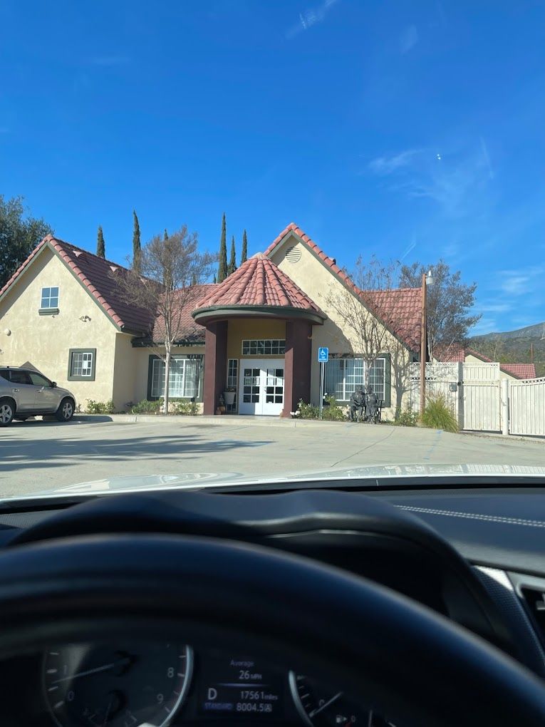 Mountain View Center 4