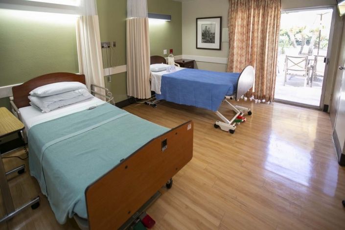 Lemon Grove Care And Rehabilitation Center 4