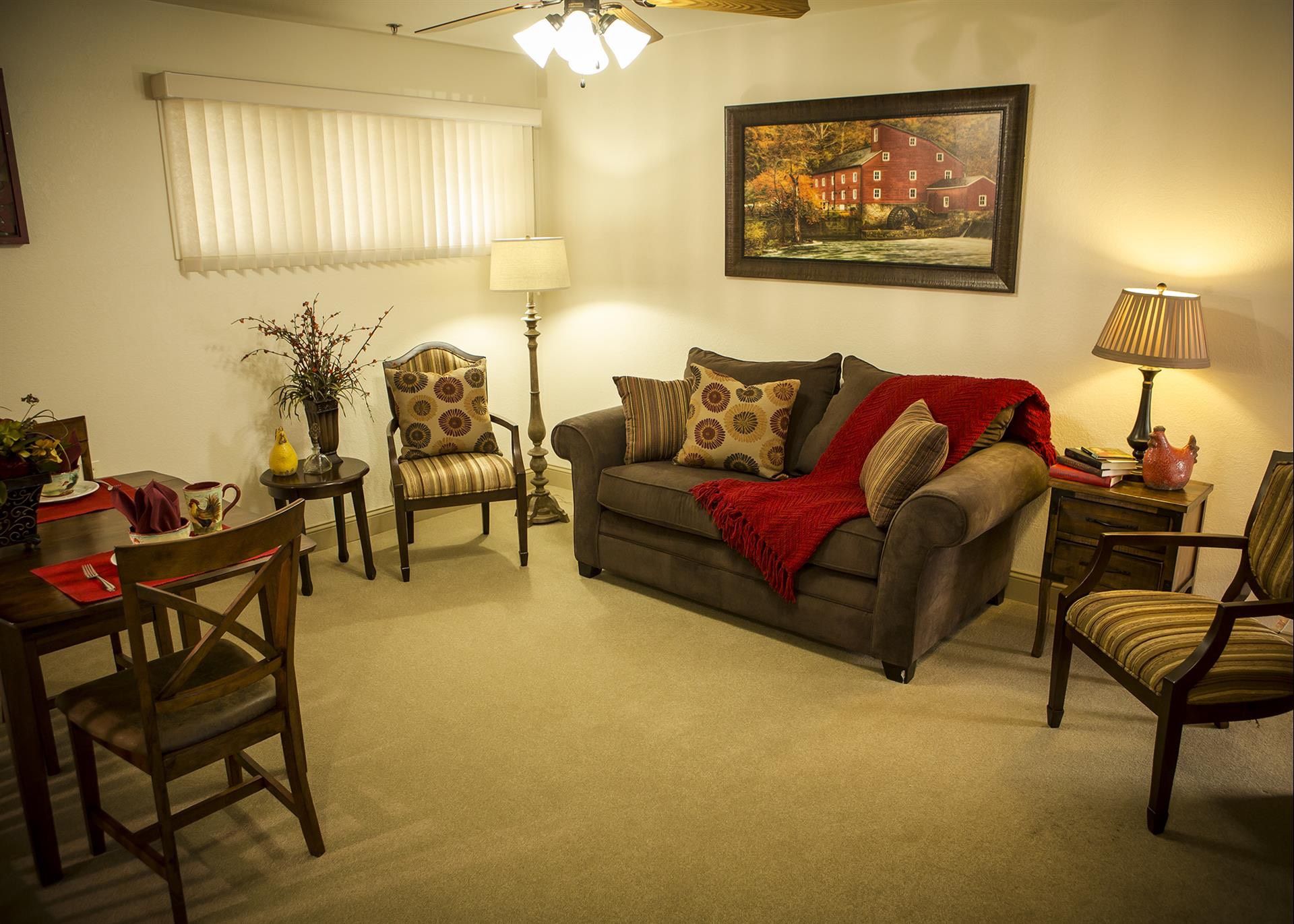Grand Villa Assisted Living 4