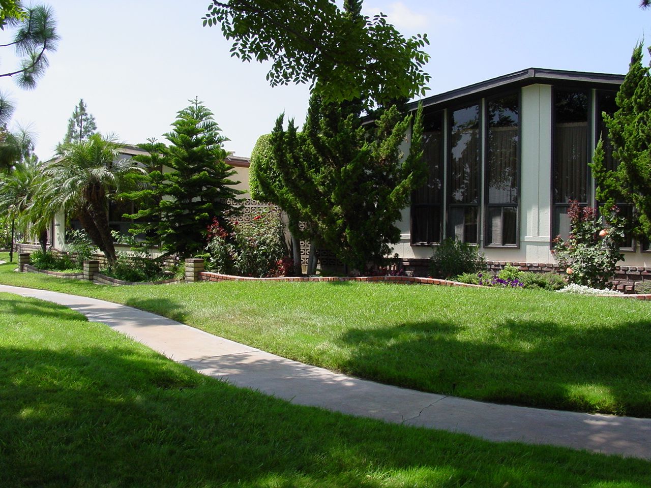 Lake Park Brea 1