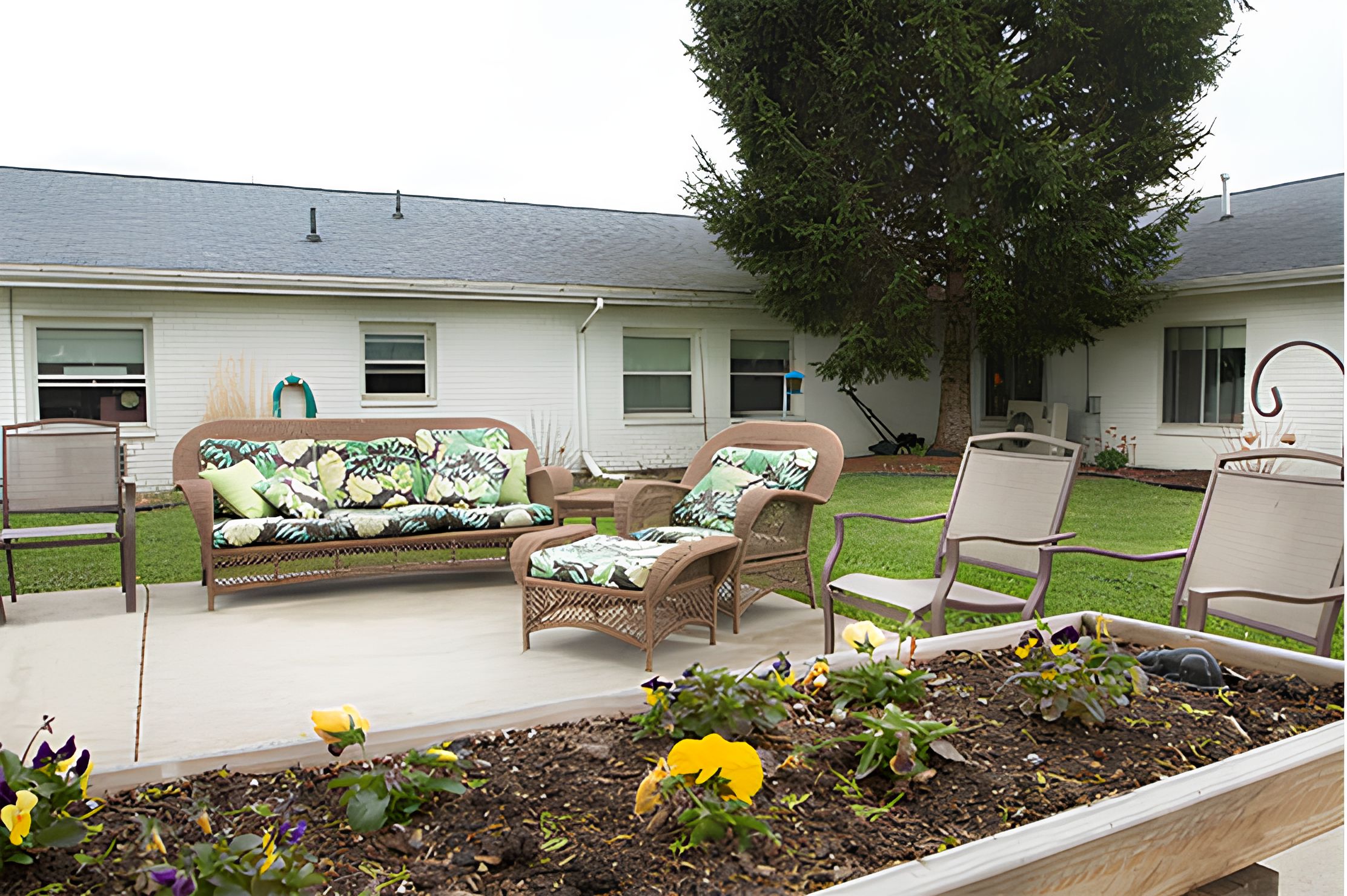 Crystal Care Center Of Ashland 3