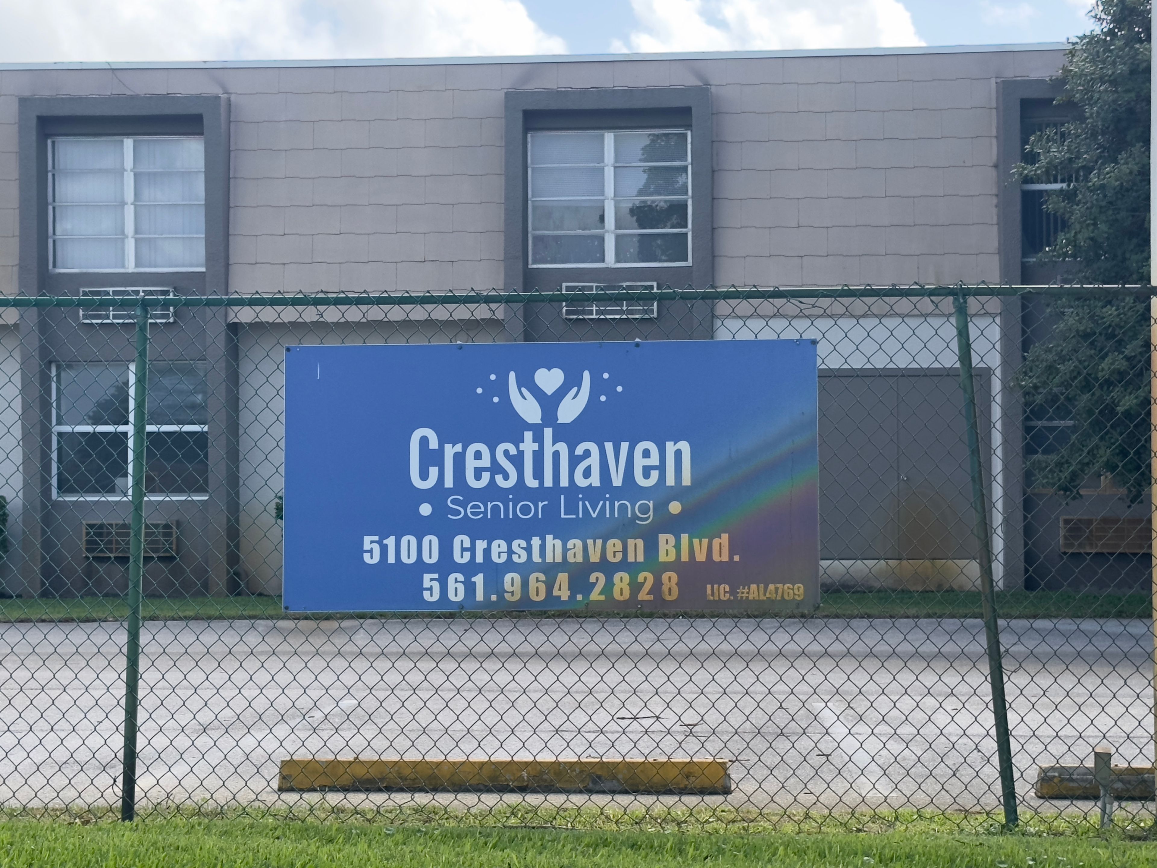 Cresthaven East 4