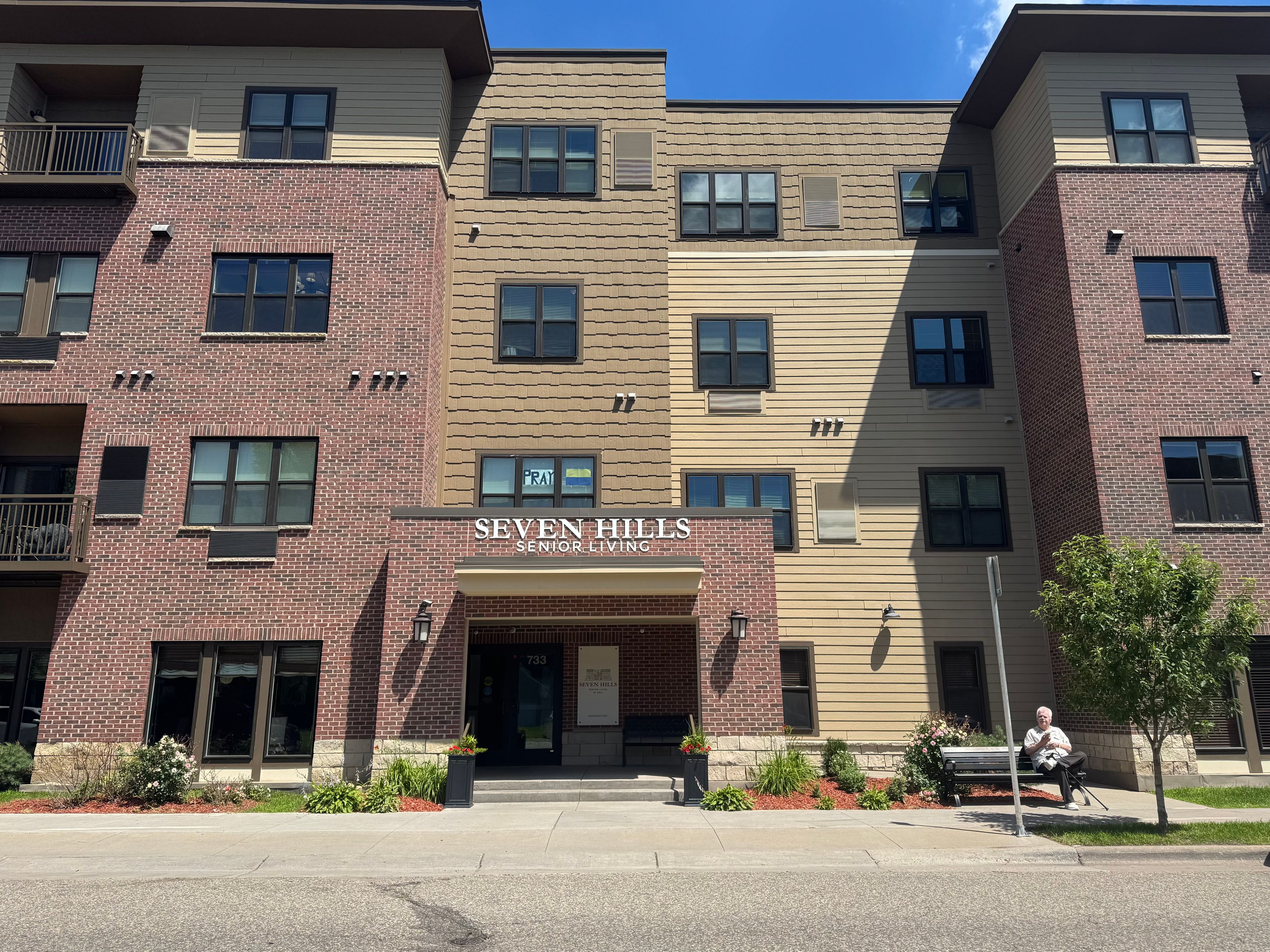 Seven Hills Senior Living 4