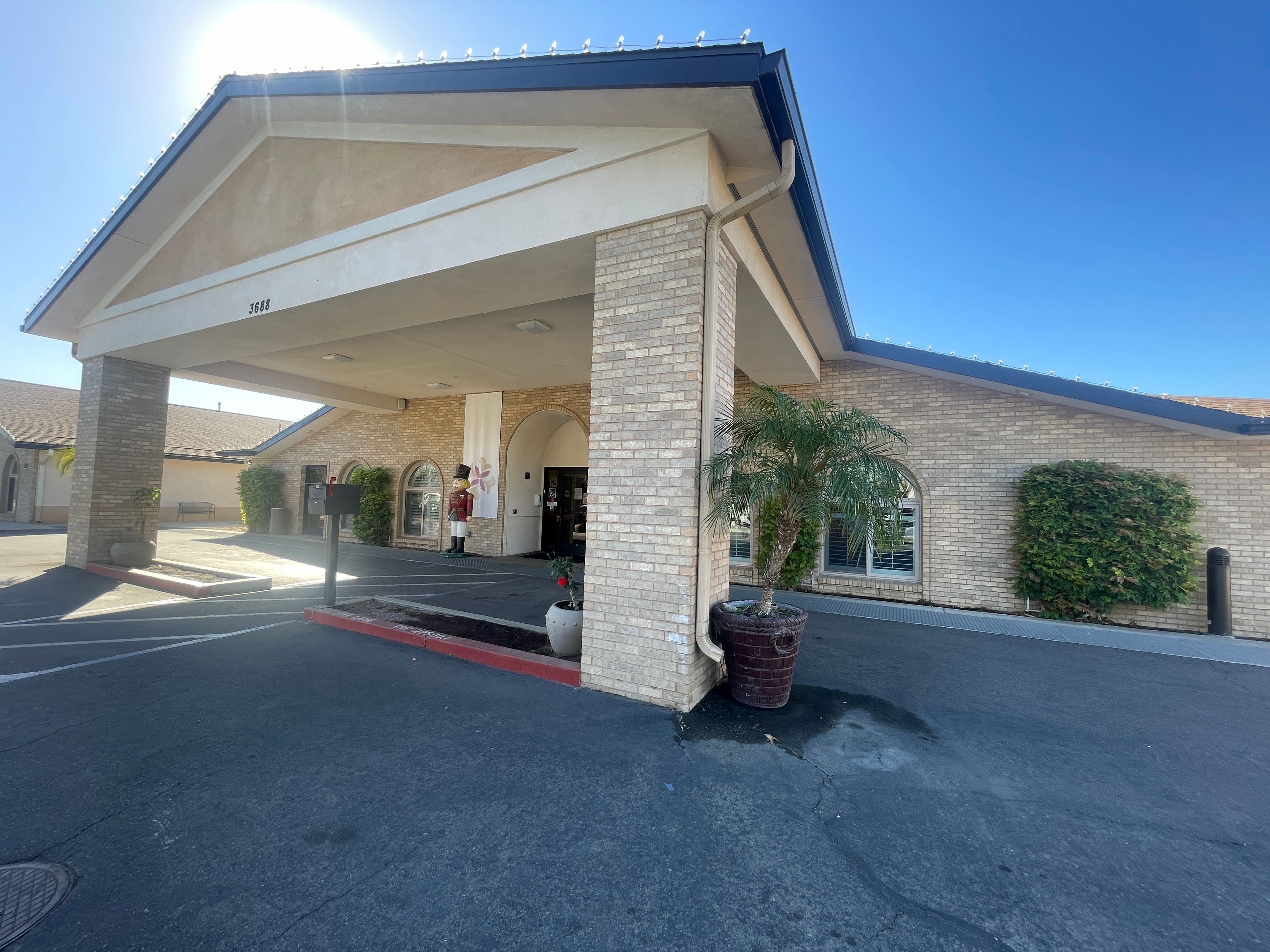Arlington Gardens Care Center 4