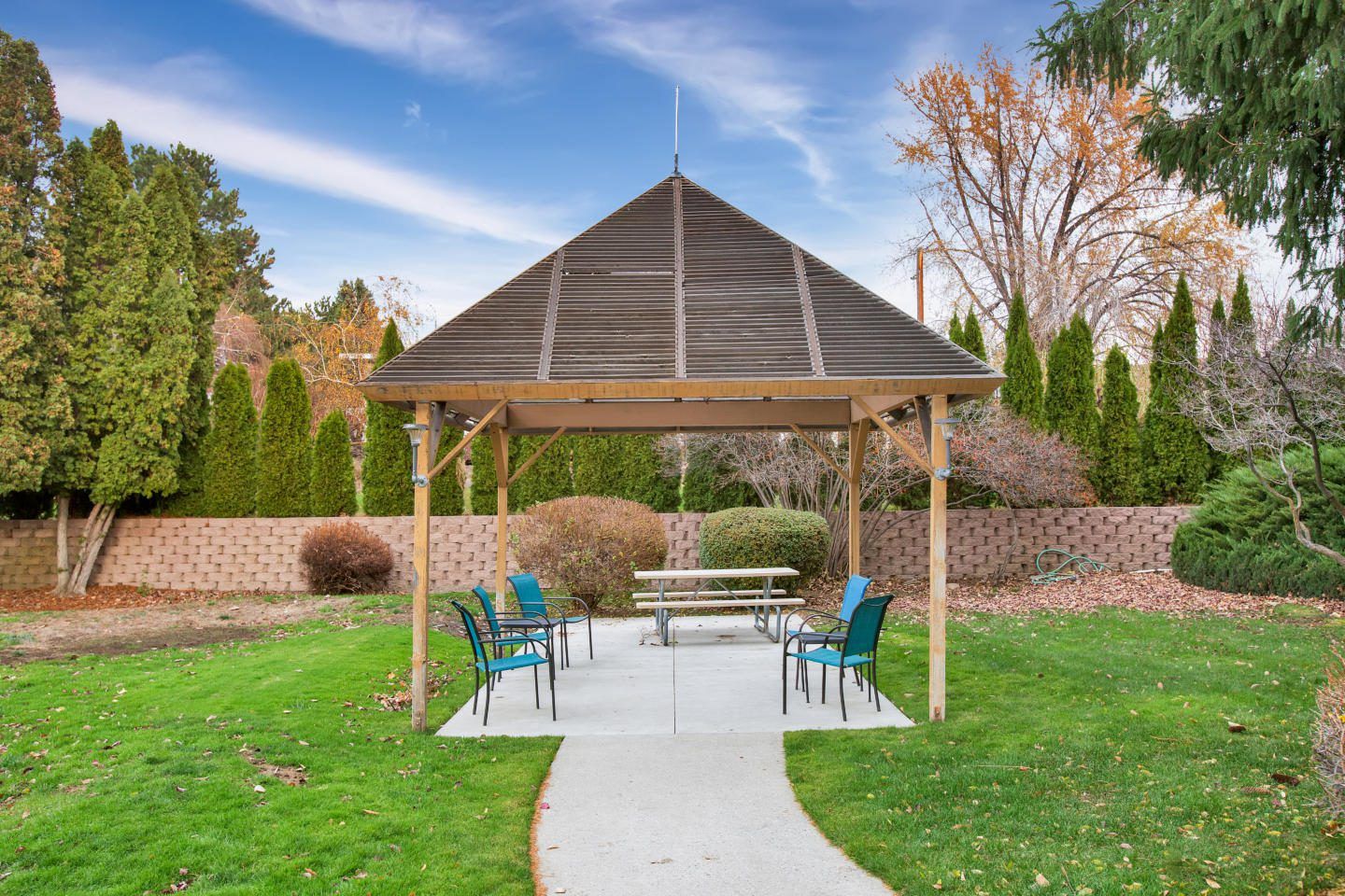 East Wenatchee Senior Living  1