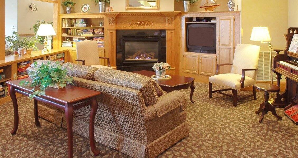 Oak Park Place Of Albert Lea 3