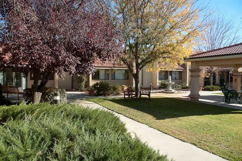 Life Care Center Of Farmington 4