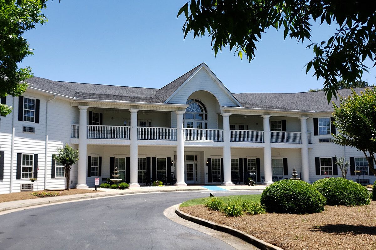 Antebellum Grove Senior Living 2