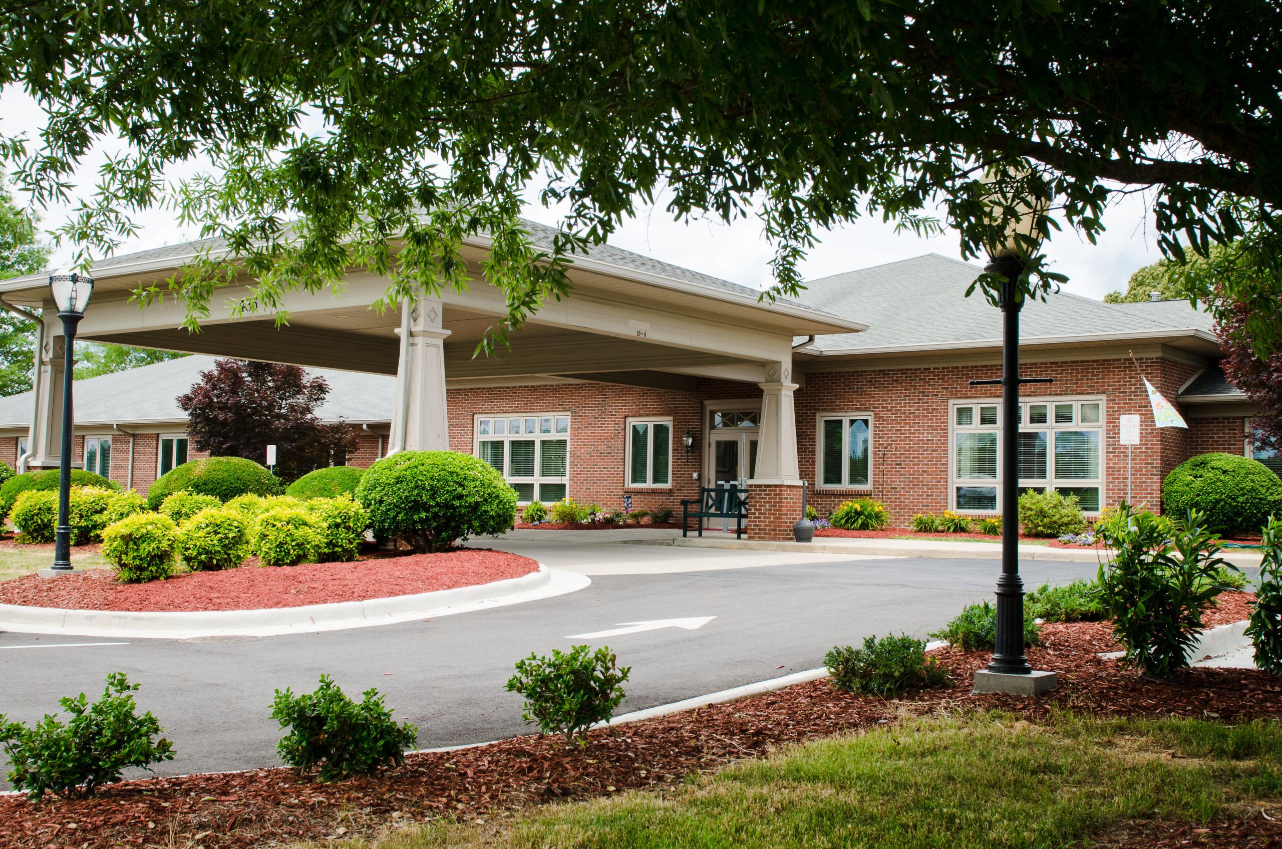 Commonwealth Senior Living At South Boston 1