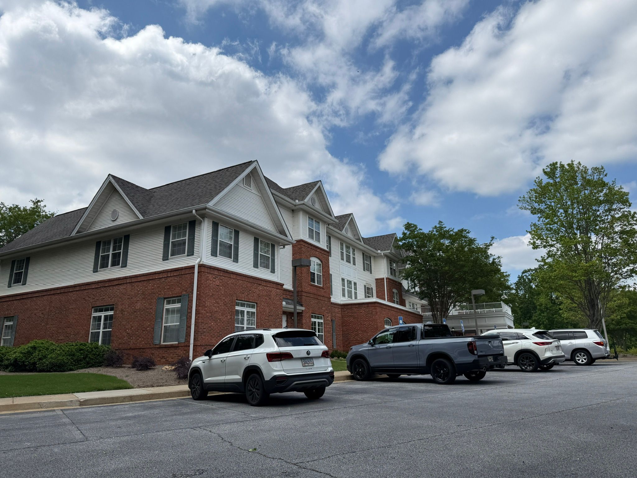 Charter Senior Living Of Vinings 4