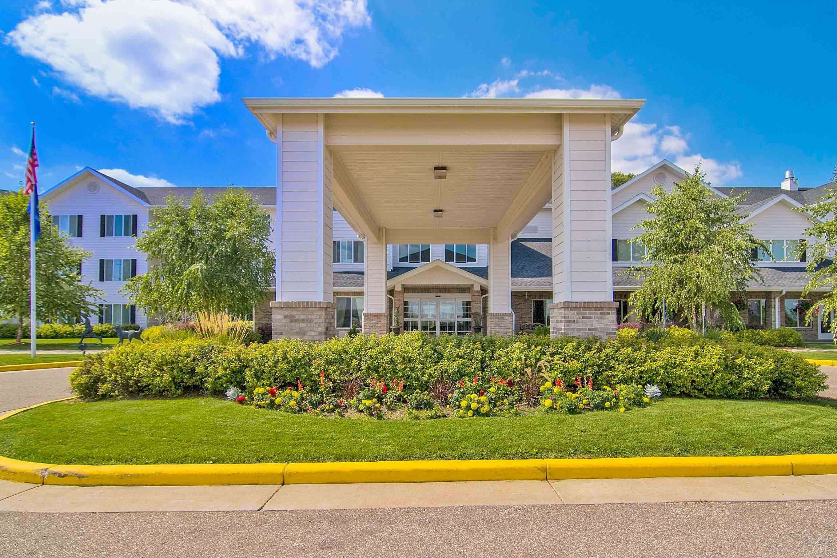 Oakwood Hills - Sky Active 1