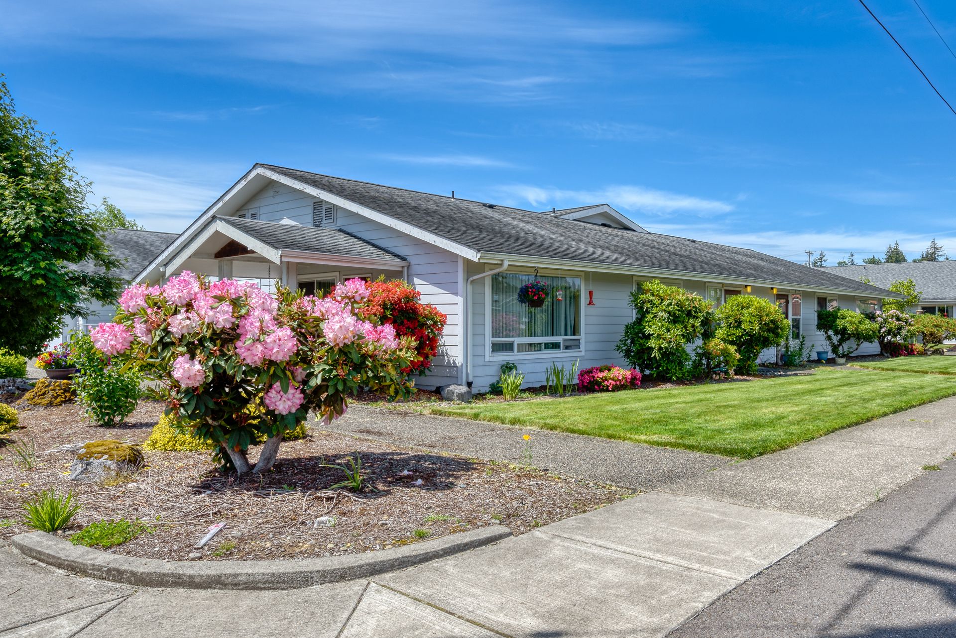 Beehive Retirement And Assisted Living Community 3