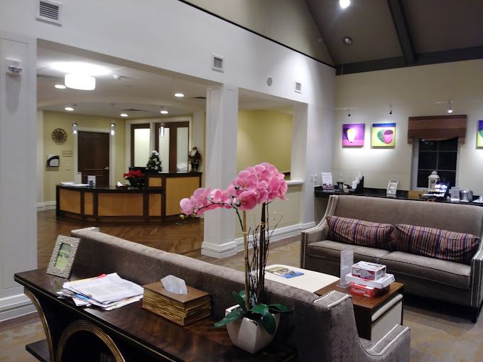 Brooke Grove Rehab. & Nursing Center 4