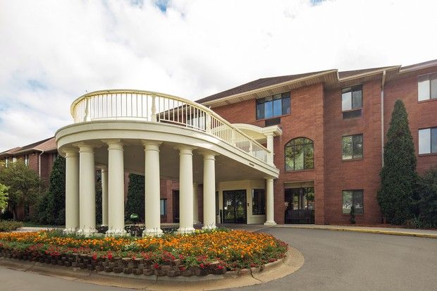 Independence Village Of East Lansing 1