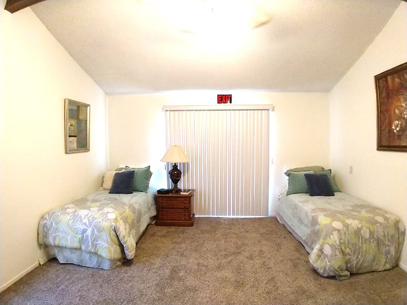 Tedenek Elder Home 2 3