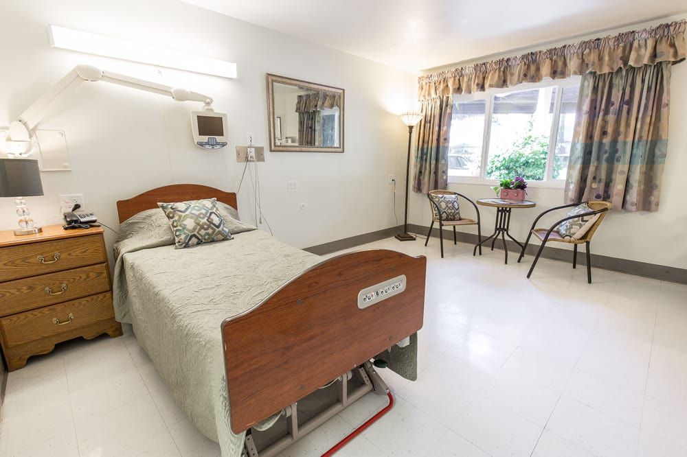 Windsor Gardens Care Center Of Hayward 1