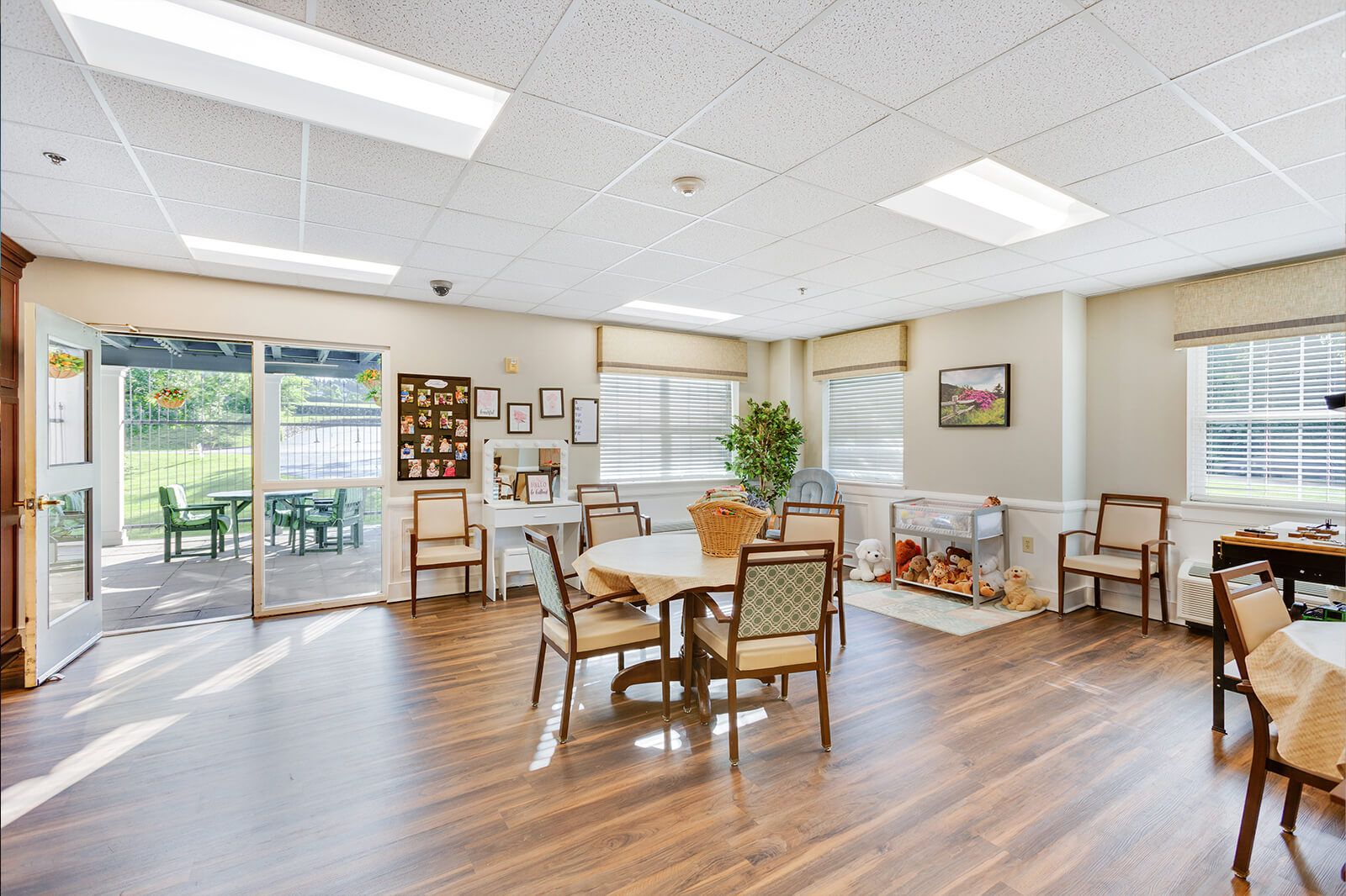 StoryPoint Knoxville West 3