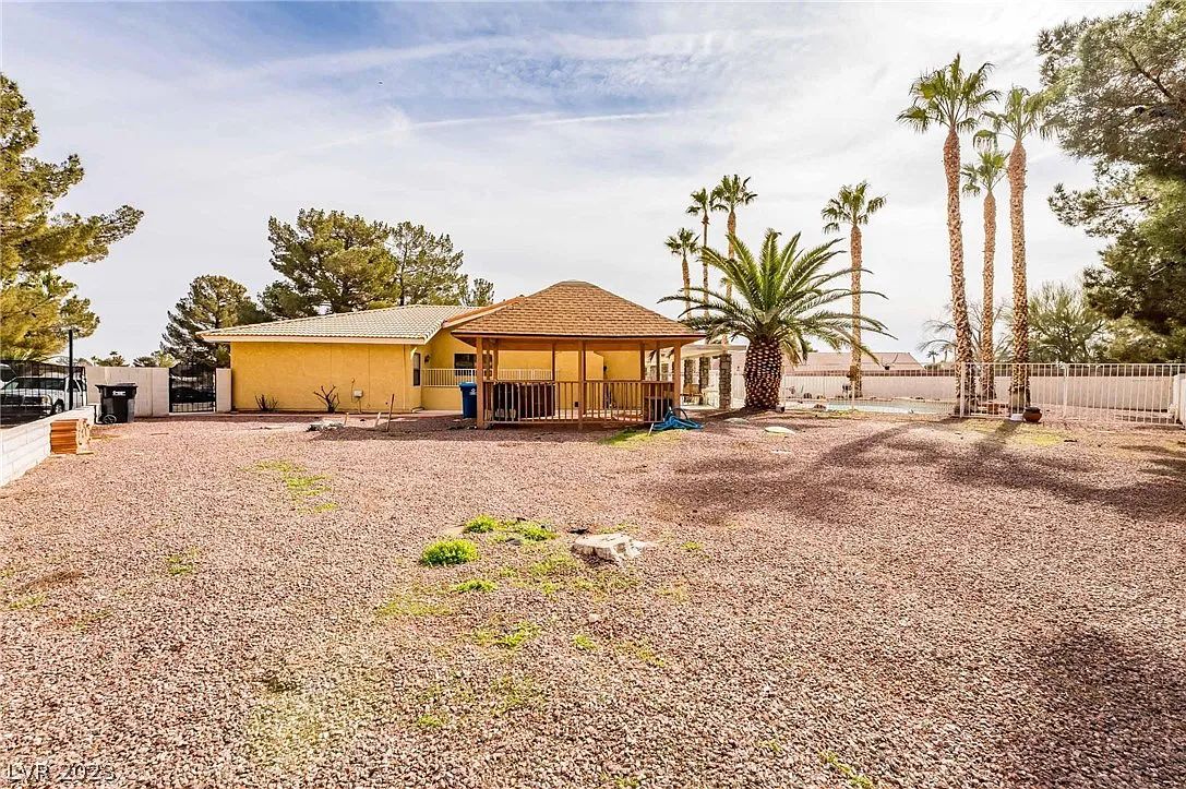 Las Vegas Chateau For Seniors 3