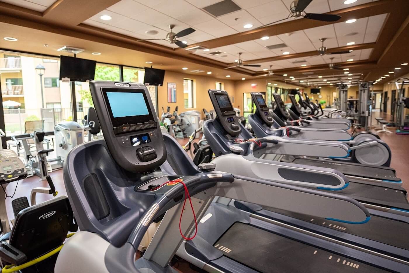 The Care Center At Royal Oaks 1