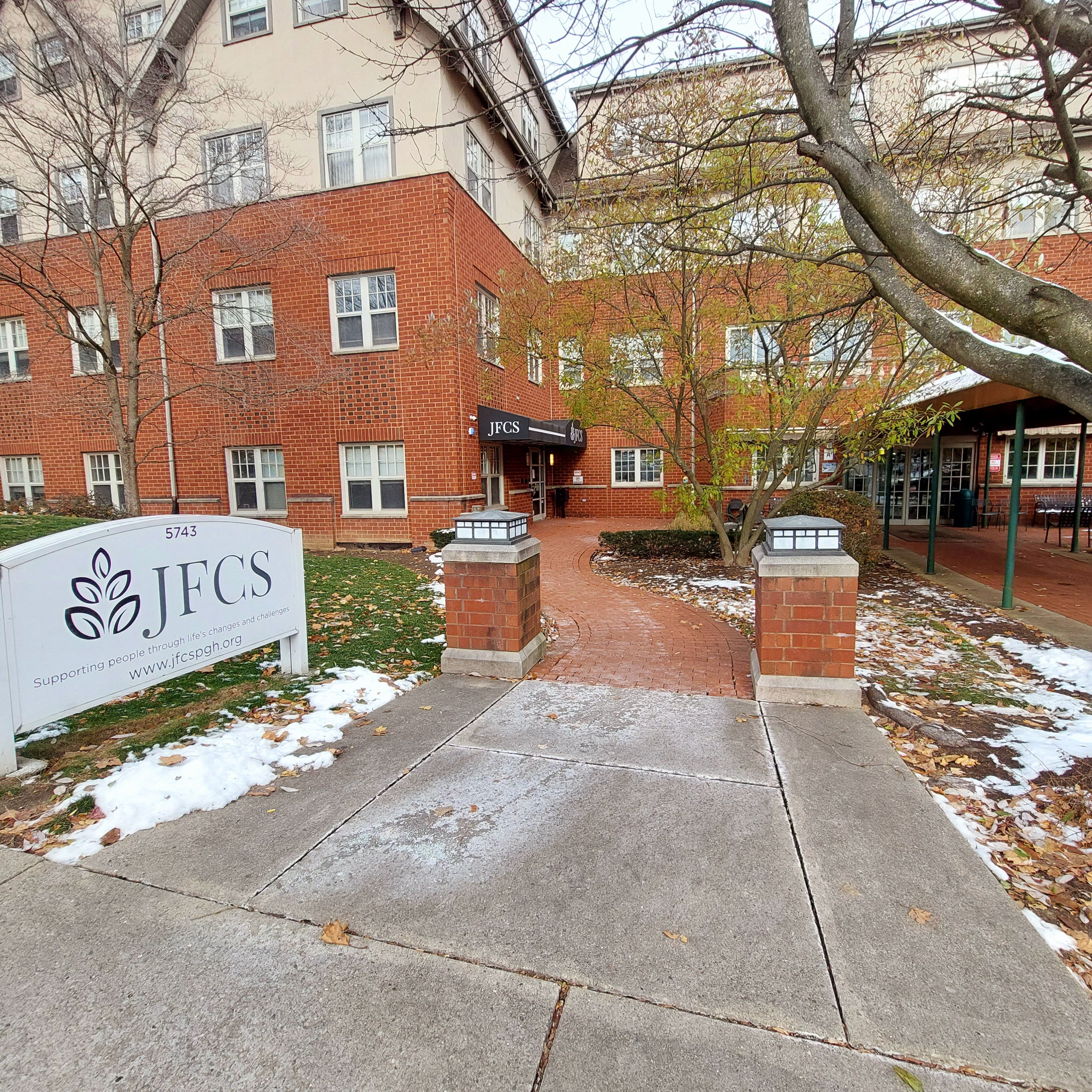Harry & Jeannette Weinberg Terrace 4