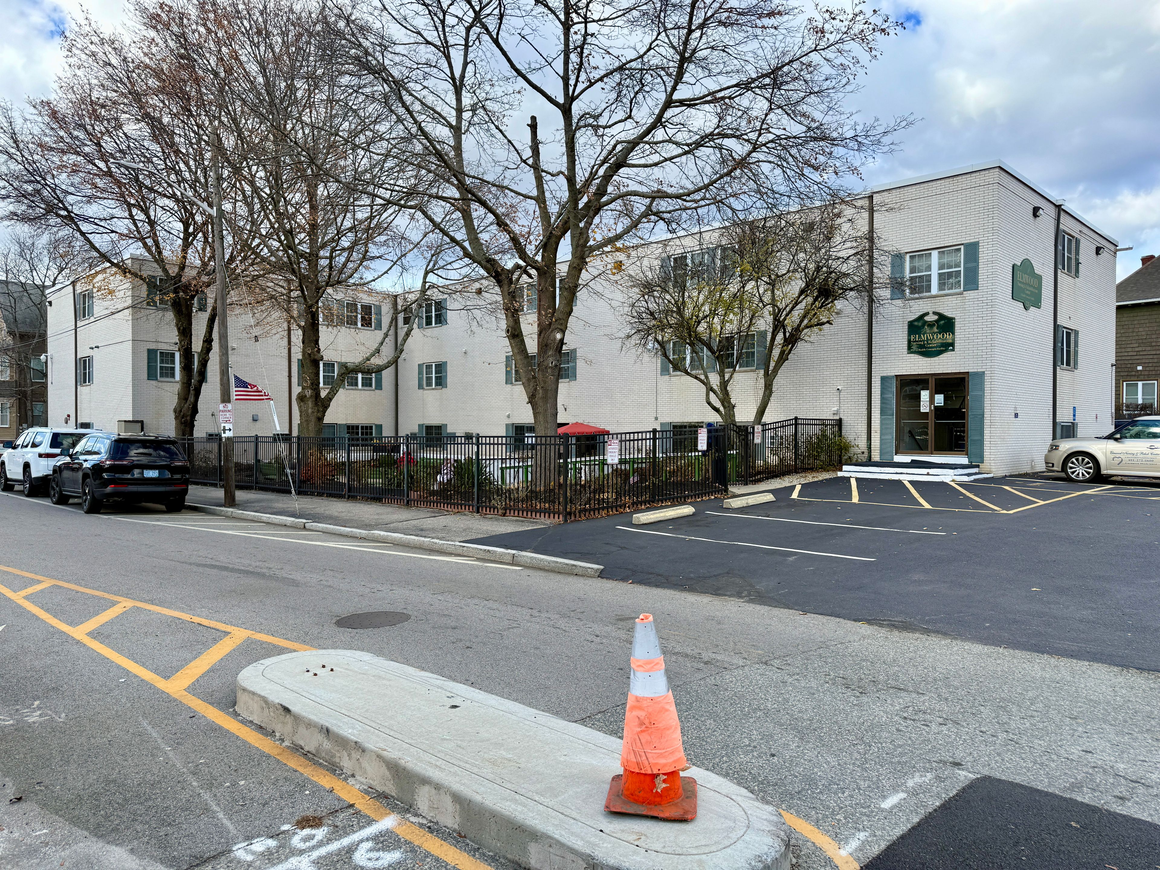 Elmwood Nursing And Rehabilitation Center 3