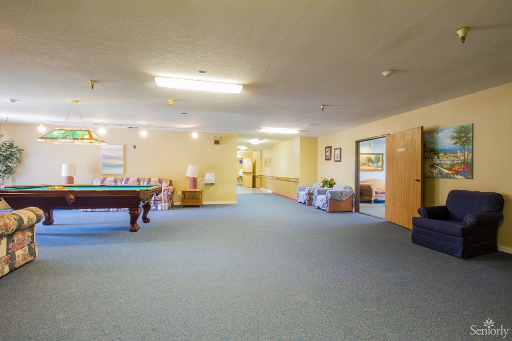 Hillcrest Memory Care Living 3
