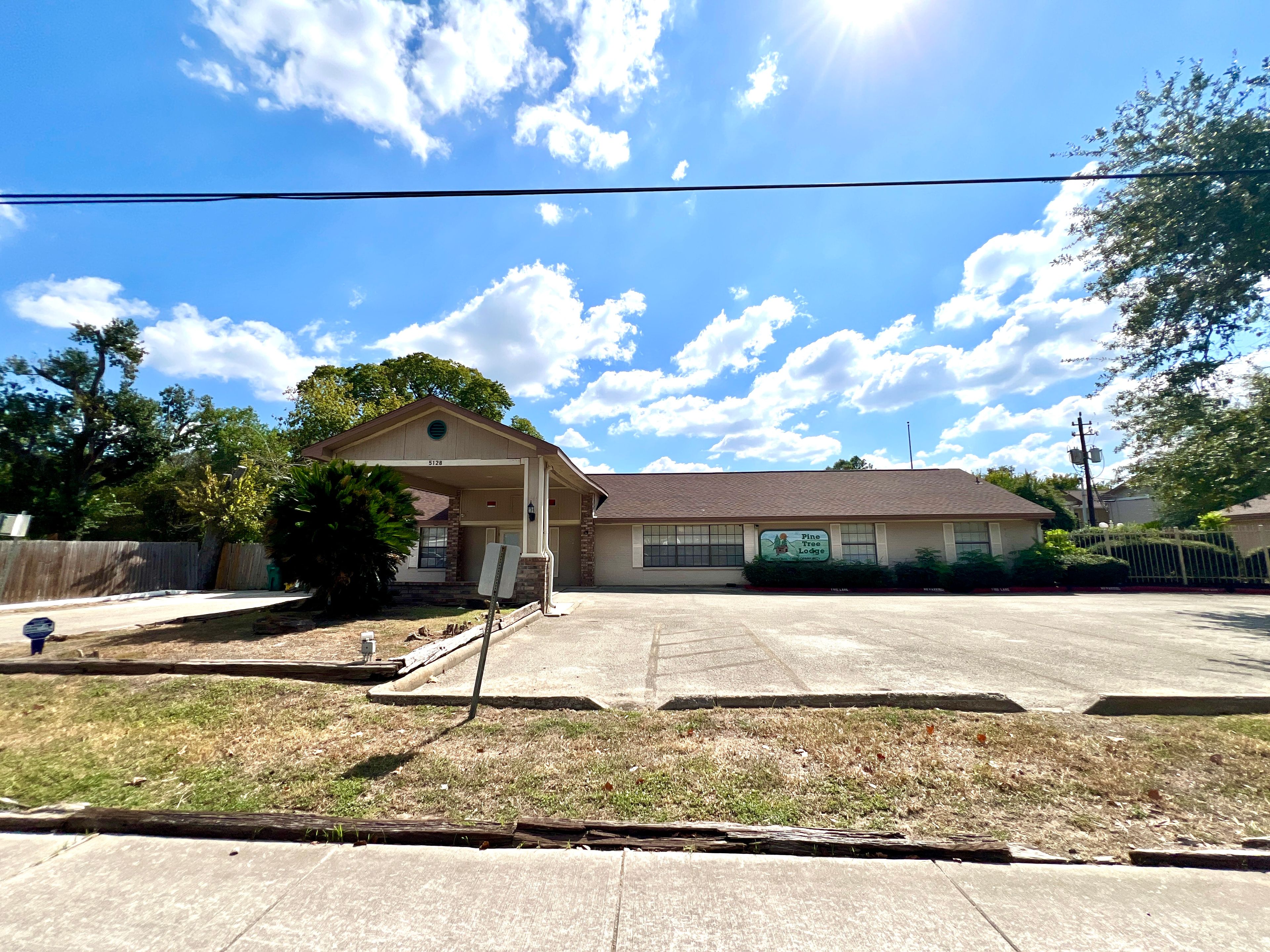 Pine Tree Assisted Living 4