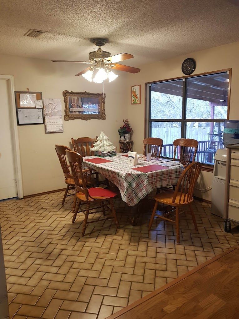 Shady Hollow Assisted Living 4