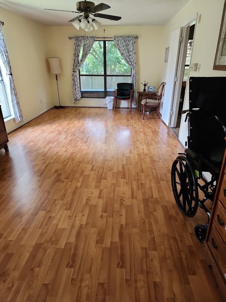 Shady Hollow Assisted Living 4