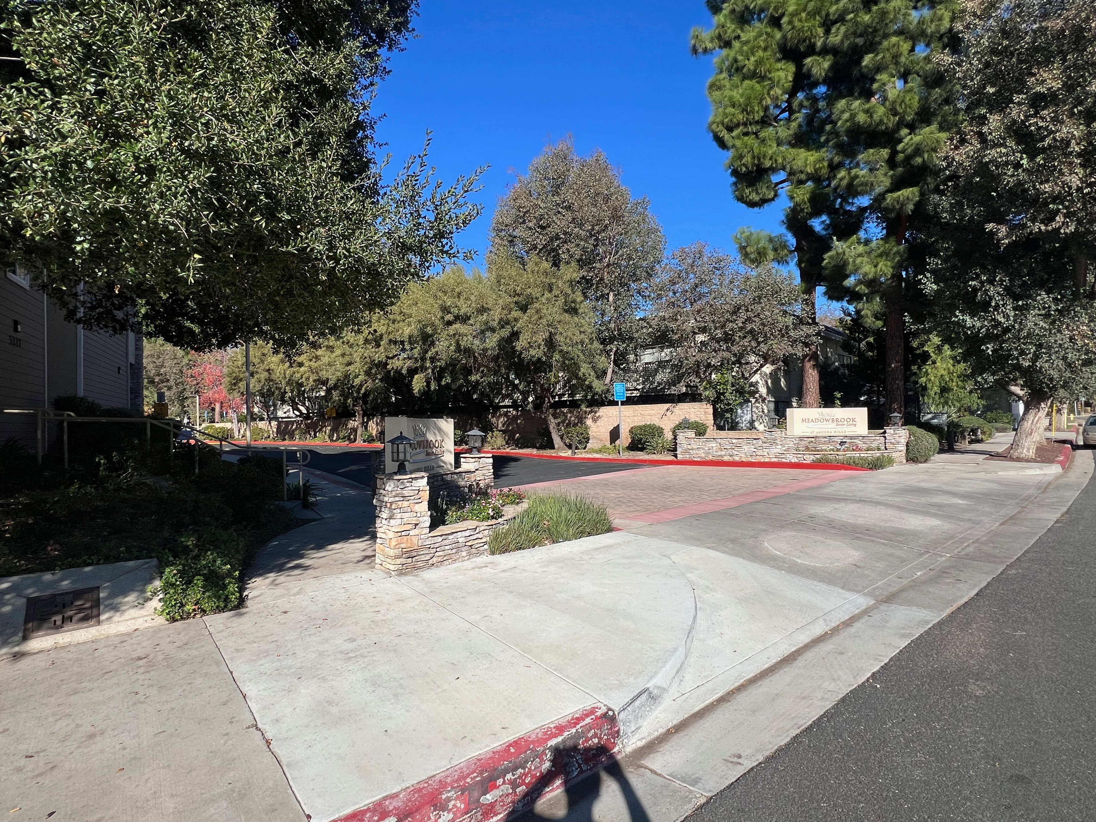 Meadowbrook At Agoura Hills 1