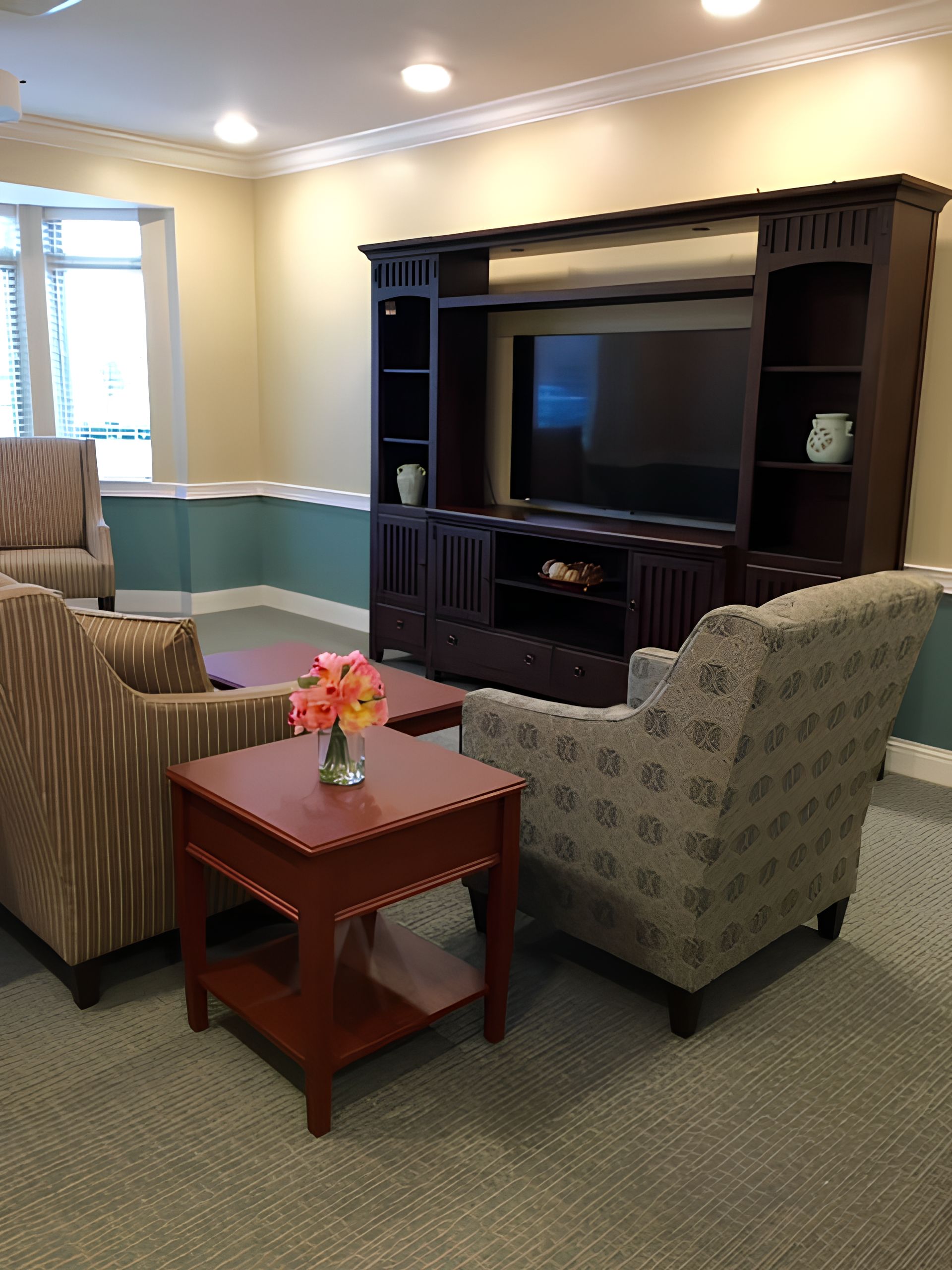 Ganzhorn Suites of Avon 3