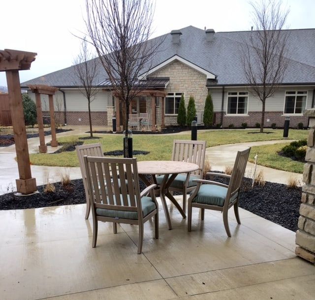 Ganzhorn Suites of Avon 2