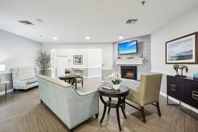 Morada Lake Arlington 3